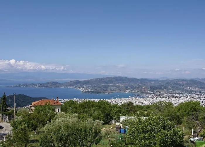 Iatrou House- With Incredible View 빌라 포르테리아